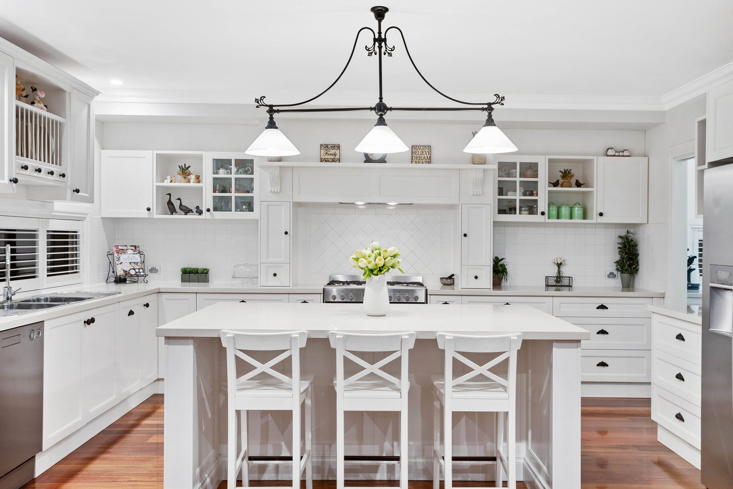 White Kitchen